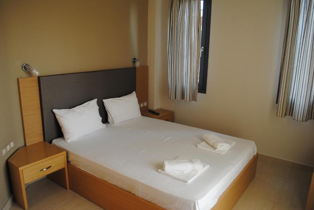 Niriides Studios And Apartments Paralia Katerinis Room photo