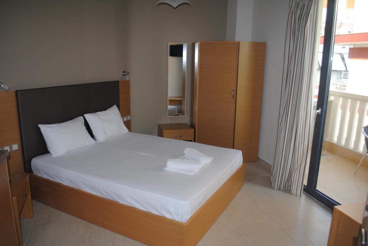 Niriides Studios And Apartments Paralia Katerinis Room photo